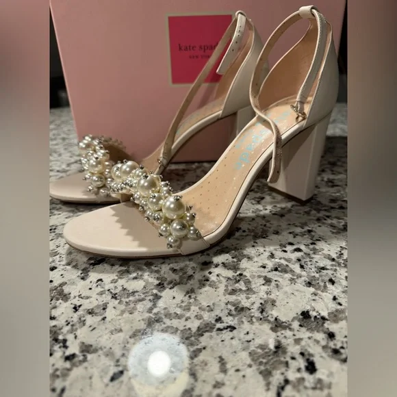 Kate Spade ♠️ Rosa Pearl leather Heels. - Picture 12 of 17